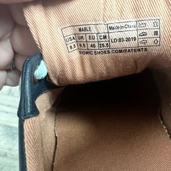 EUC Vionic Womens Mahoney Mable Oxford- Navy, Size 8.5 - Picture 6 of 12